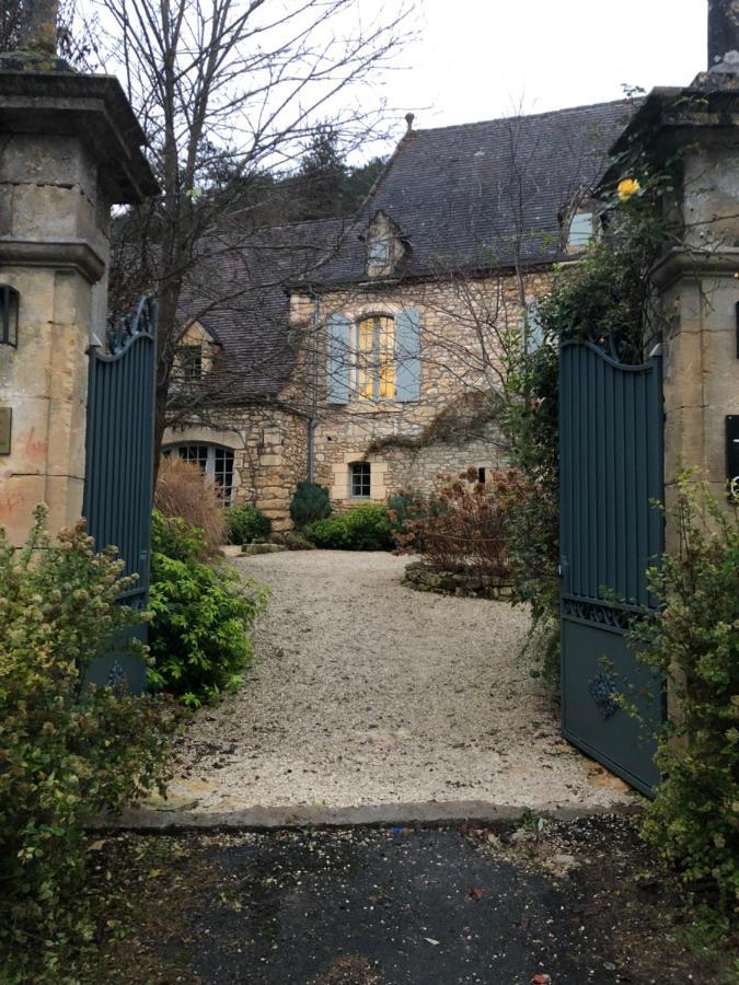 La Tour De Cause Bed & Breakfast Castelnaud La Chapelle Luaran gambar