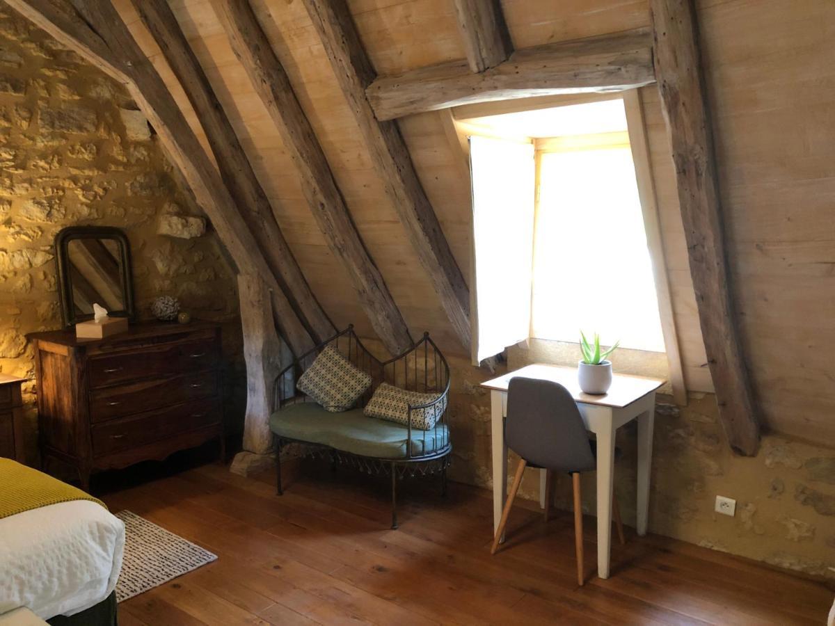 La Tour De Cause Bed & Breakfast Castelnaud La Chapelle Luaran gambar
