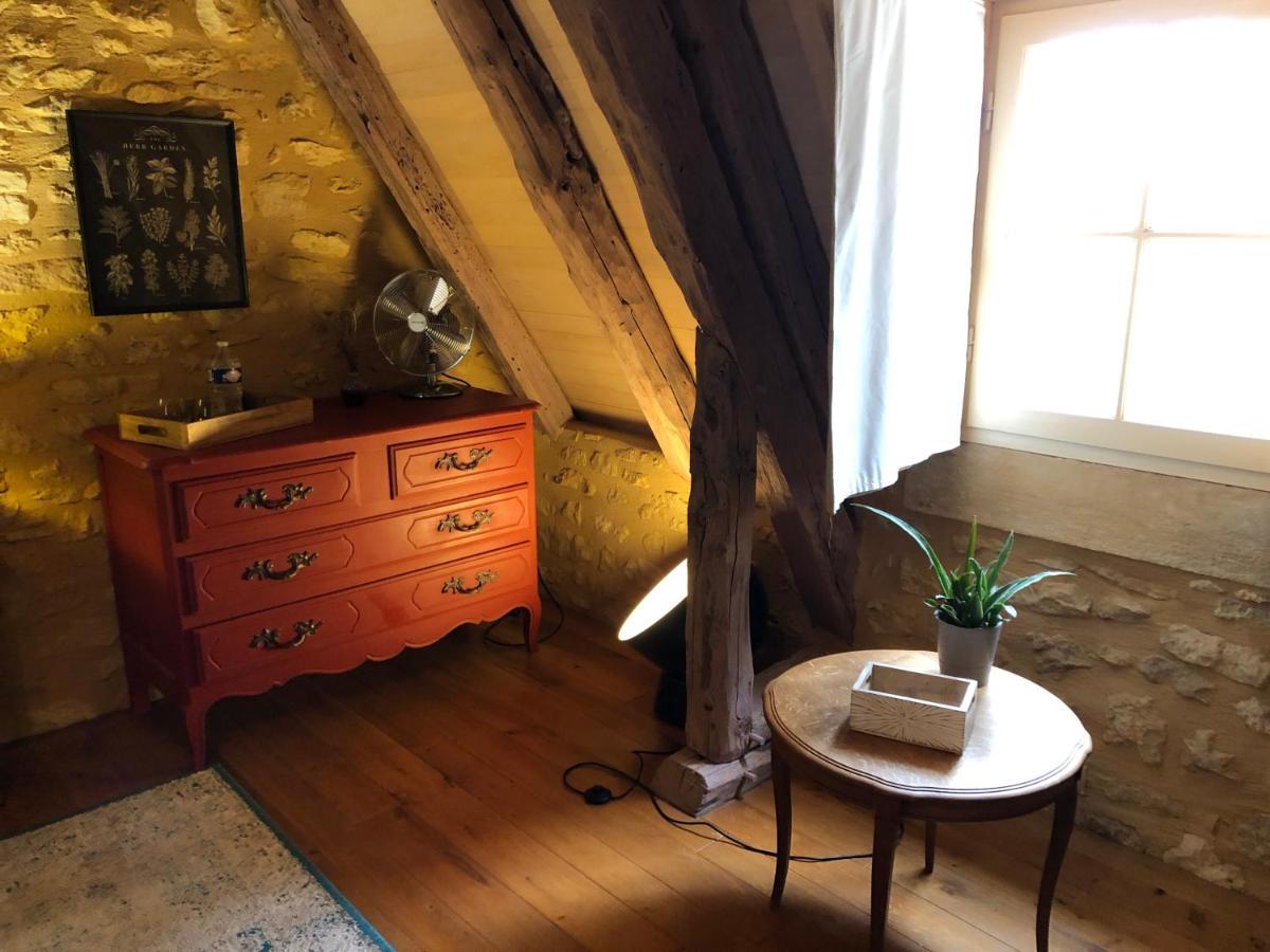 La Tour De Cause Bed & Breakfast Castelnaud La Chapelle Luaran gambar