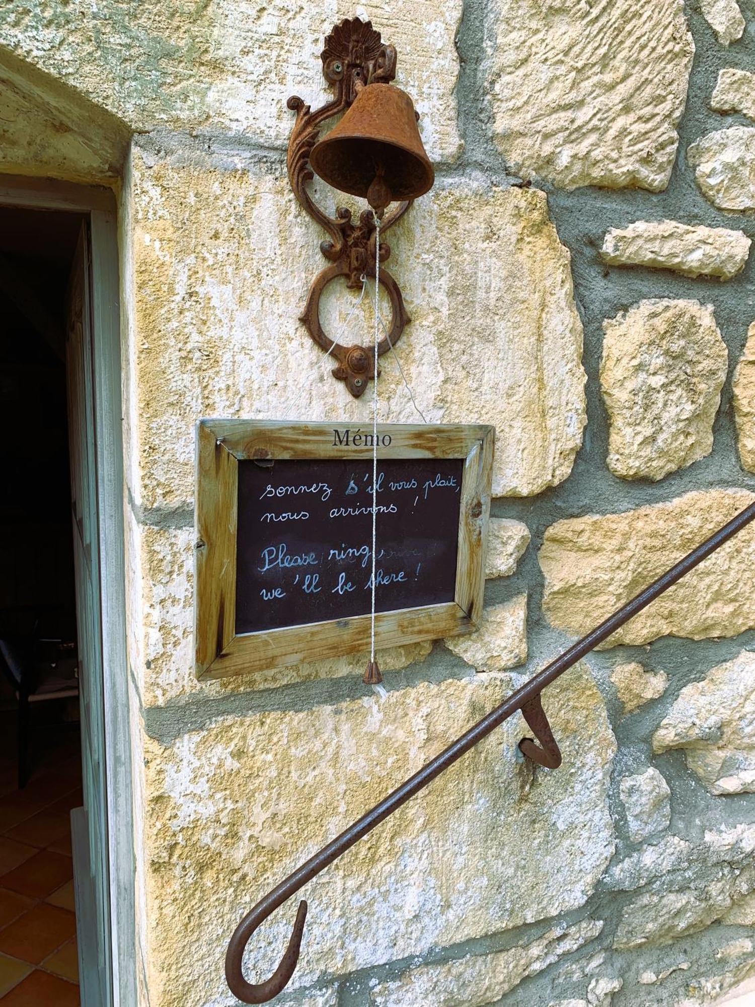 La Tour De Cause Bed & Breakfast Castelnaud La Chapelle Luaran gambar