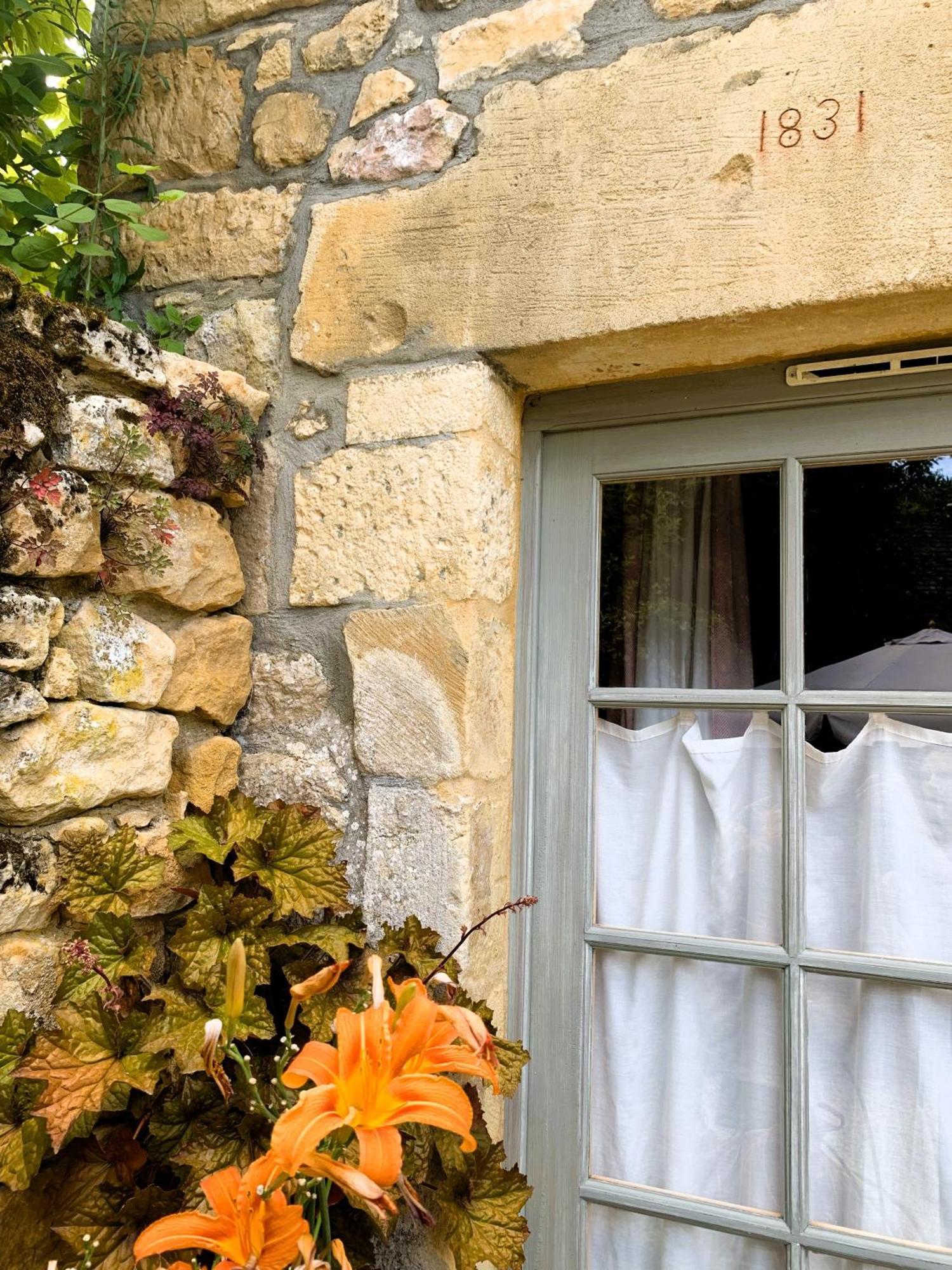La Tour De Cause Bed & Breakfast Castelnaud La Chapelle Luaran gambar